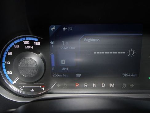 Used 2024 Ford Bronco Outer Banks image 9