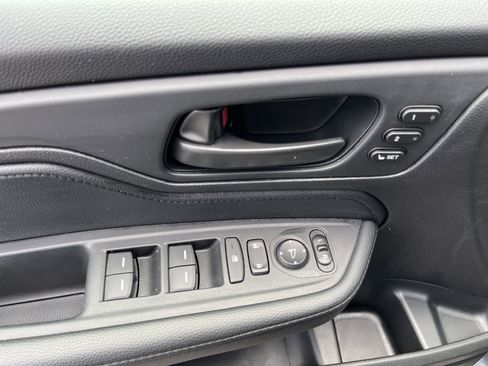 Used 2025 Honda Odyssey Sport-L image 17
