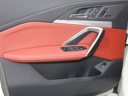 New 2026 BMW X2 xDrive28i w/ Technology Package image 19