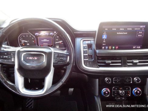 Used 2021 GMC Yukon XL SLE w/ Gmc Pro Safety Plus Package AWD/4WD image 10