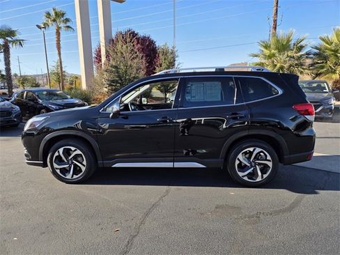 Used 2024 Subaru Forester Touring image 7