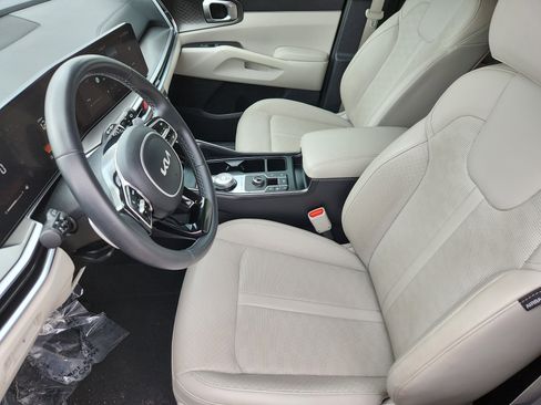 Used 2025 Kia Sorento EX AWD/4WD image 7