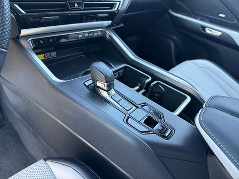 Certified 2026 Lexus TX 500h AWD w/ Technology Package image 18