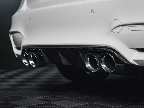 Used 2018 BMW M3 CS w/ Executive Package image 24