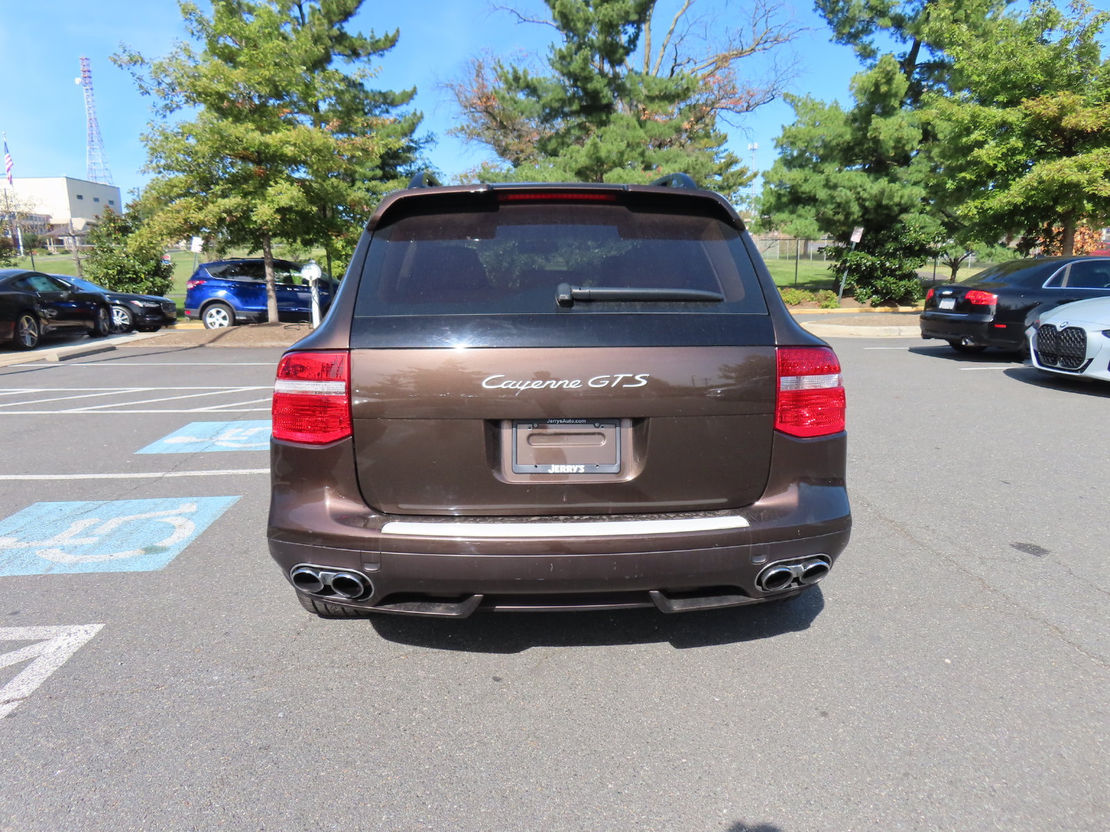 Used 2009 Porsche Cayenne GTS AWD/4WD image 6