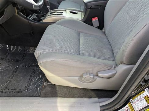 Used 2013 Toyota Tacoma 4x4 Double Cab w/ TRD Sport Pkg image 12