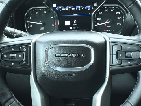 Used 2023 GMC Sierra 2500 Denali w/ Denali Black Diamond Edition AWD/4WD image 19