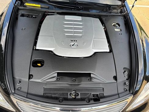 Used 2007 Lexus LS 460 L RWD image 39