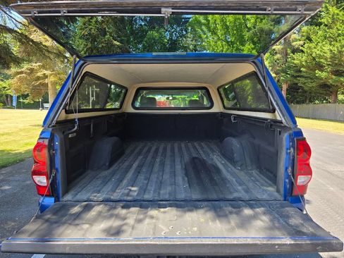 Used 2004 Chevrolet Silverado 1500 W/T w/ Light Duty Power Package AWD/4WD image 20