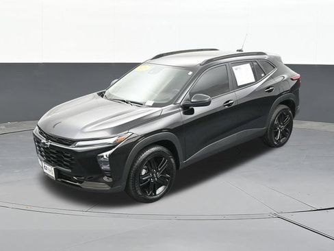 Used 2026 Chevrolet Trax ACTIV w/ Driver Confidence Package FWD image 65