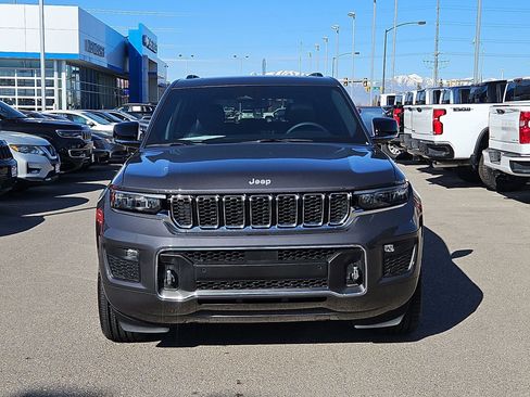 Used 2024 Jeep Grand Cherokee Overland image 9