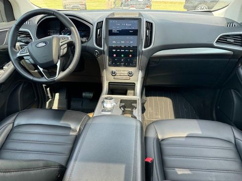 Used 2024 Ford Edge SEL w/ Convenience Package AWD/4WD image 11