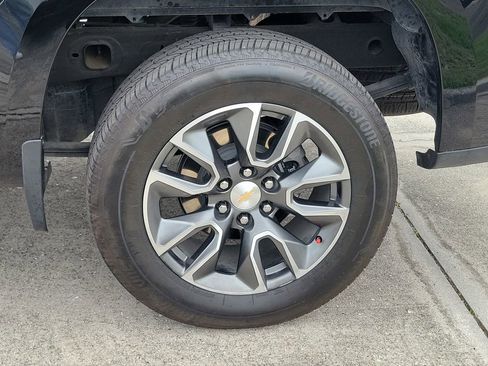 Used 2025 Chevrolet Silverado 1500 LT w/ Texas Edition Plus RWD image 13