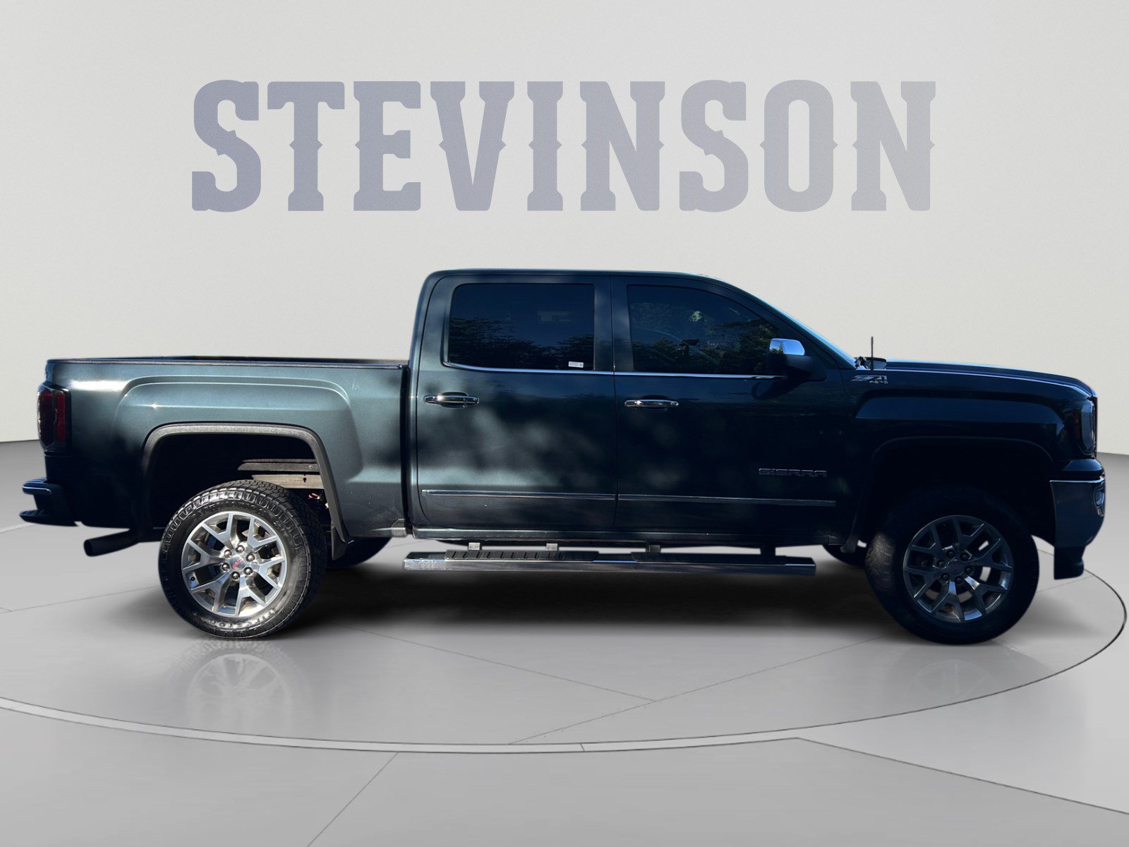 Used 2018 GMC Sierra 1500 SLT AWD/4WD image 6