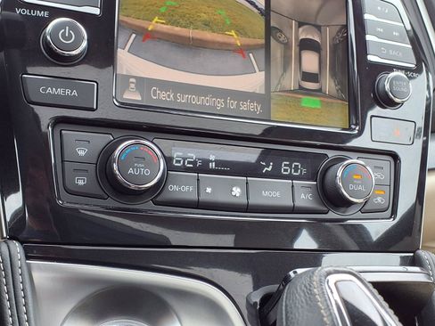 Used 2023 Nissan Maxima Platinum FWD image 7