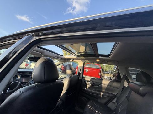 Used 2017 Nissan Rogue SL w/ SL Premium Package FWD image 29