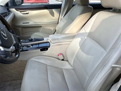 Used 2014 Lexus ES 350 image 11
