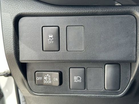 Used 2023 Toyota Tacoma SR5 w/ Technology Package AWD/4WD image 26