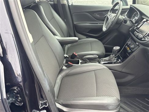 Certified 2022 Buick Encore Preferred w/ Safety Package image 26