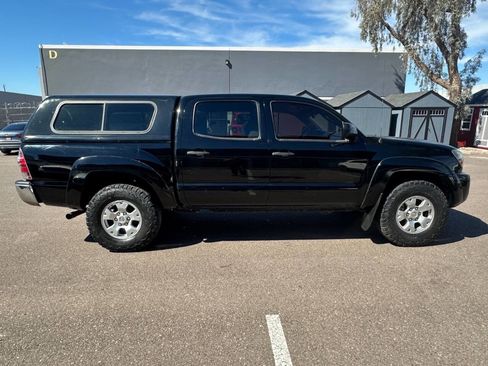 Used 2011 Toyota Tacoma 4x4 Double Cab w/ TRD Off-Road Pkg w/JBL Audio image 4