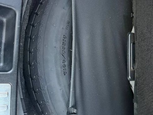 Used 2014 Mercedes-Benz GL 350 BlueTEC 4MATIC image 46
