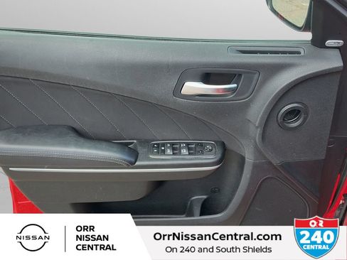 Used 2023 Dodge Charger SXT RWD image 16