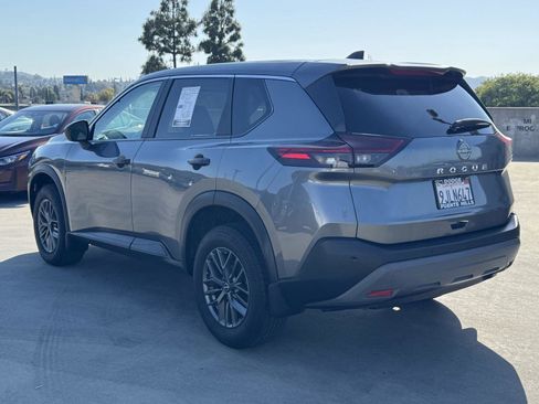 Used 2023 Nissan Rogue S FWD image 4