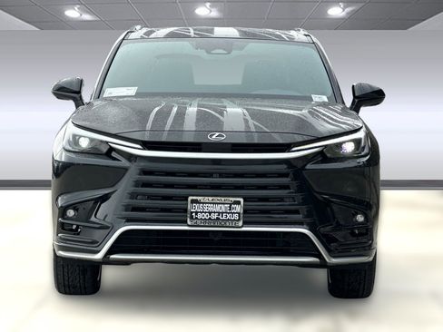 New 2026 Lexus TX 500h AWD image 5