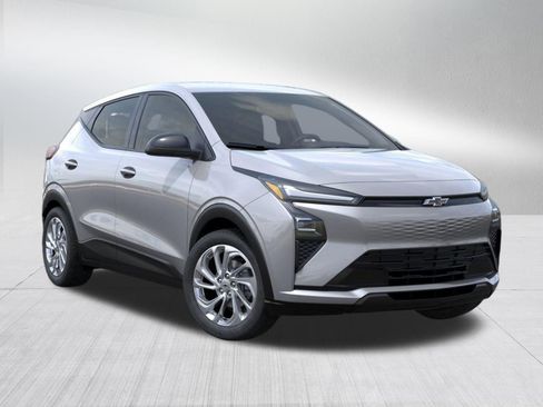 New 2027 Chevrolet Bolt LT w/ Comfort Package image 8