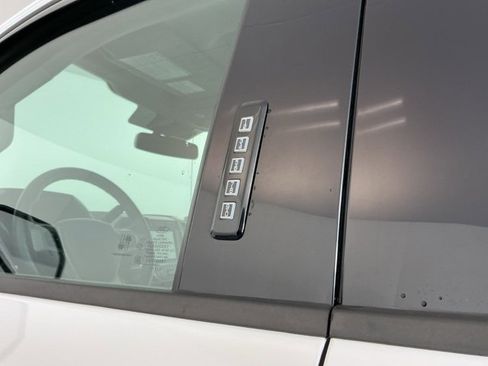 Used 2020 Ford F250 Lariat w/ Lariat Ultimate Package image 11