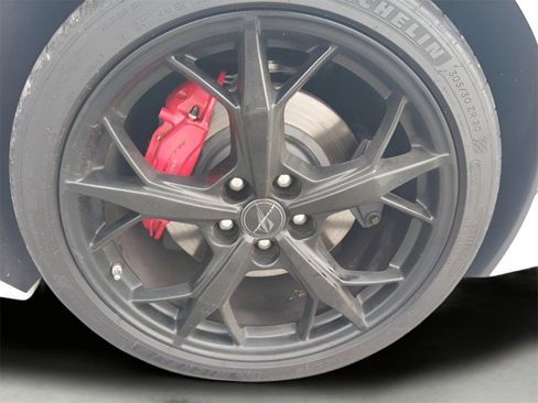 Used 2021 Chevrolet Corvette Stingray Premium Cpe w/ Z51 Performance Package image 10