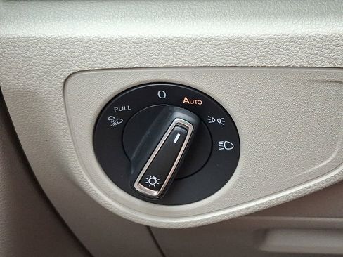 Used 2021 Volkswagen Atlas SEL image 27