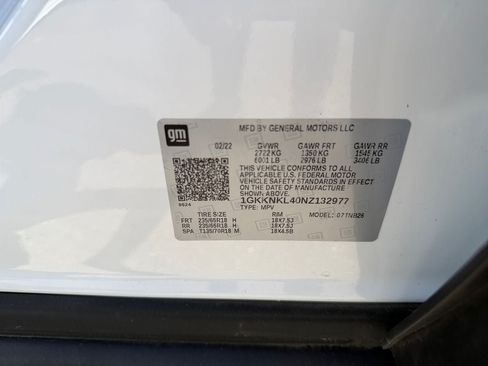 Used 2022 GMC Acadia SLE FWD image 37