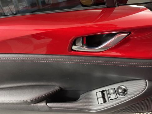 Used 2016 MAZDA MX-5 Miata Grand Touring image 20