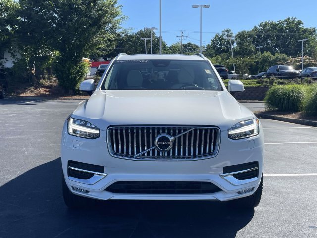 Used 2023 Volvo XC90 B6 Ultimate AWD/4WD image 2