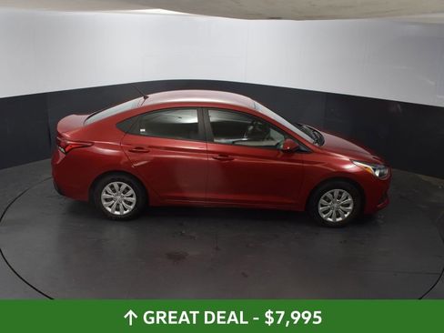 Used 2021 Hyundai Accent SE FWD image 40