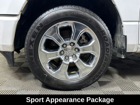 Used 2024 RAM 1500 Big Horn AWD/4WD image 8