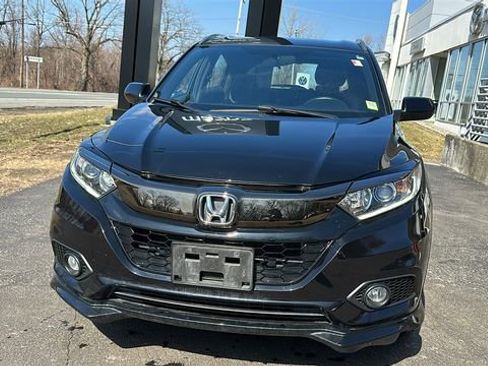 Used 2020 Honda HR-V Sport image 3