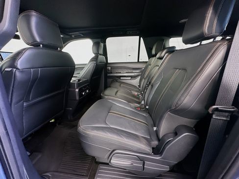 Used 2022 Ford Expedition Max Platinum AWD/4WD image 26
