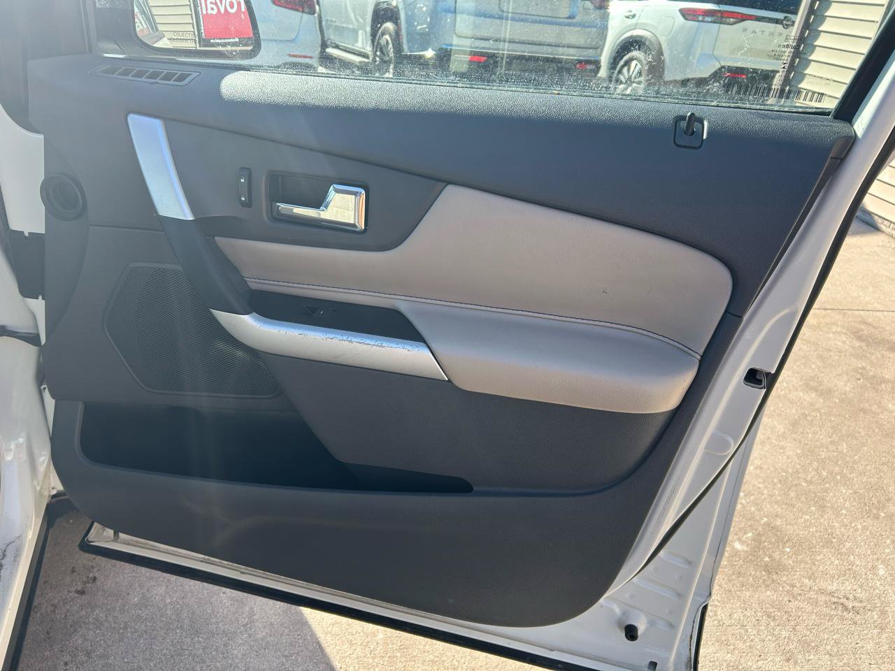 Used 2013 Ford Edge SE FWD image 16
