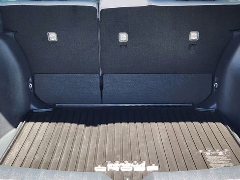 Used 2022 Toyota Corolla Cross L image 30