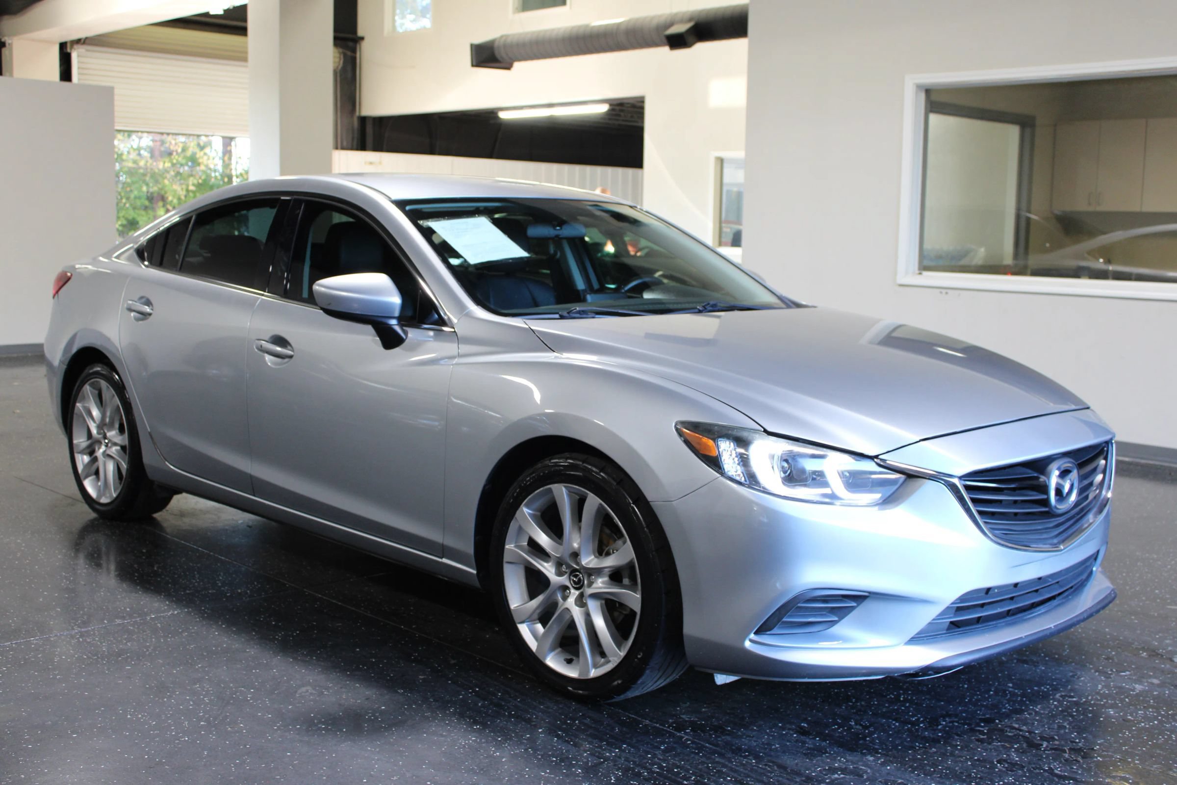 Used 2016 MAZDA MAZDA6 Touring FWD image 1