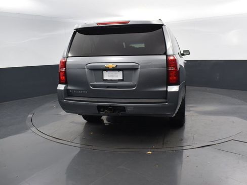 Used 2020 Chevrolet Suburban LT image 5