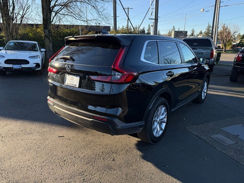 Used 2025 Honda CR-V EX image 10