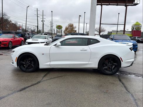 Used 2020 Chevrolet Camaro SS image 5