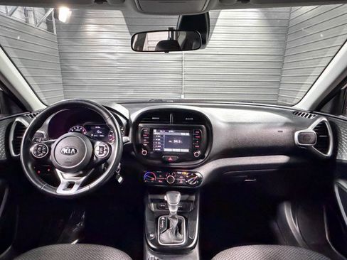 Used 2021 Kia Soul X-Line image 11
