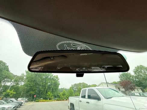 Used 2017 Ford F150 XL w/ Equipment Group 101A Mid RWD image 39