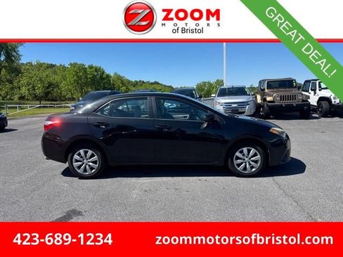 Used 2014 Toyota Corolla LE FWD image 1