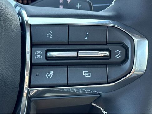 New 2026 GMC Acadia Denali w/ Super Cruise Package AWD/4WD image 18