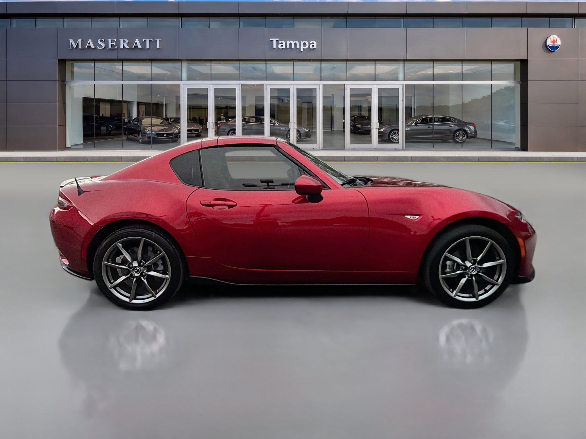 Used 2021 MAZDA MX-5 Miata RF Grand Touring w/ Appearance Package RWD image 2